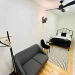 Center 3 Bedroom Flat Next To Avenida Liberdade * 리스본