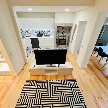 Center 3 Bedroom Flat Next To Avenida Liberdade Apartment Lisbon